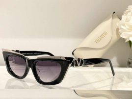 Picture of Valentino Sunglasses _SKUfw46802716fw